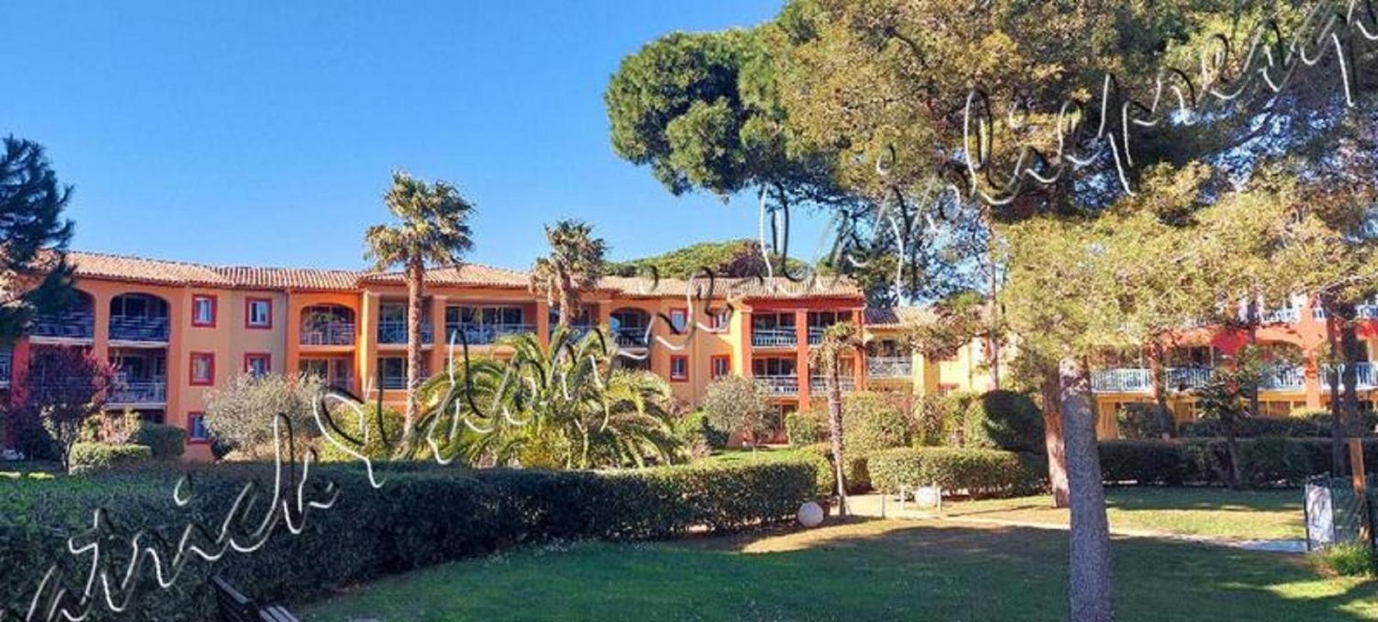Magnifique Parc de la Presqu'île avec Piscine et Plage face à Porquerolles ! Hyères Esterno foto
